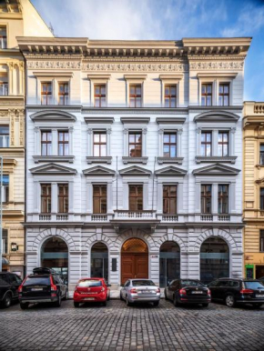 The Dante Prague Apartments - Family and Friends Apartments with FREE PARKING